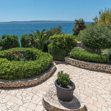 Apartment Daniela - Three Bedroom With Terrace *