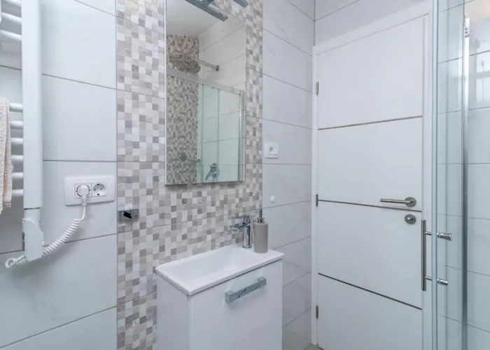 Daniela - Three Bedroom With Terrace 公寓 *